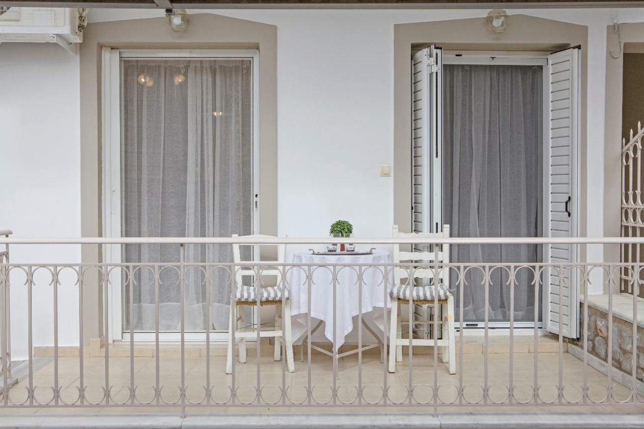Remezzo Apartments Akrogialion Exterior foto